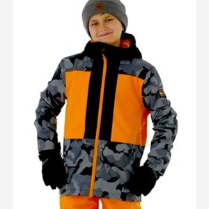 Quicksilver Groomer  camouflage snow/ski jacket and black  arctic snow pants